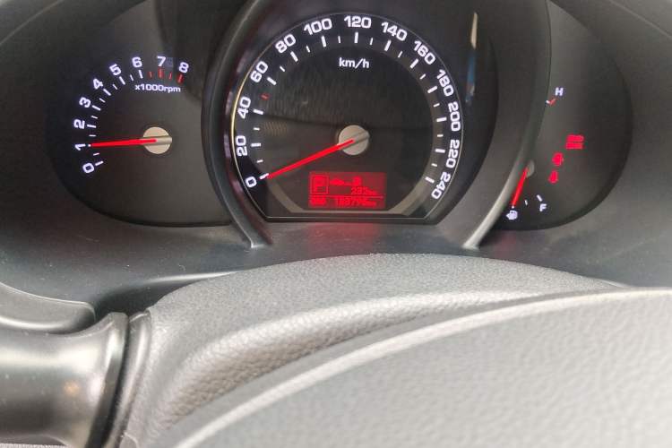 Used Kia Sportage R 2012 2.0L Automatic Two-Wheel Drive GL Trim
