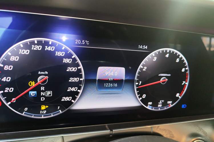 Used Mercedes-Benz E-Class 2018 Restyled E 300 L Sport Luxury Edition
