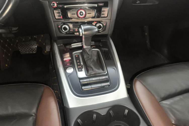 Used Audi Q5 2017 Plus 40 TFSI Technology Model