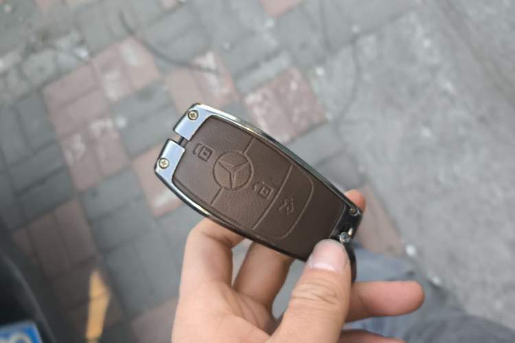 Used Mercedes-Benz E-Class 2019 E 300 L Luxury Model
