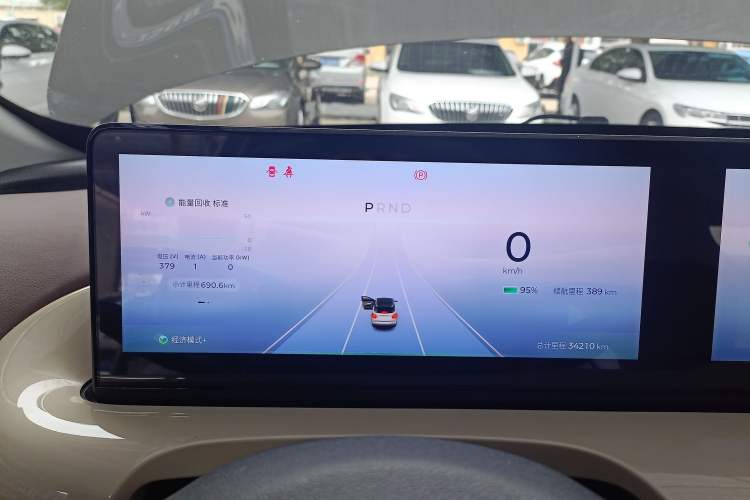 Used Wuling Bingo 2023 410 km Lingxi Deluxe Edition
