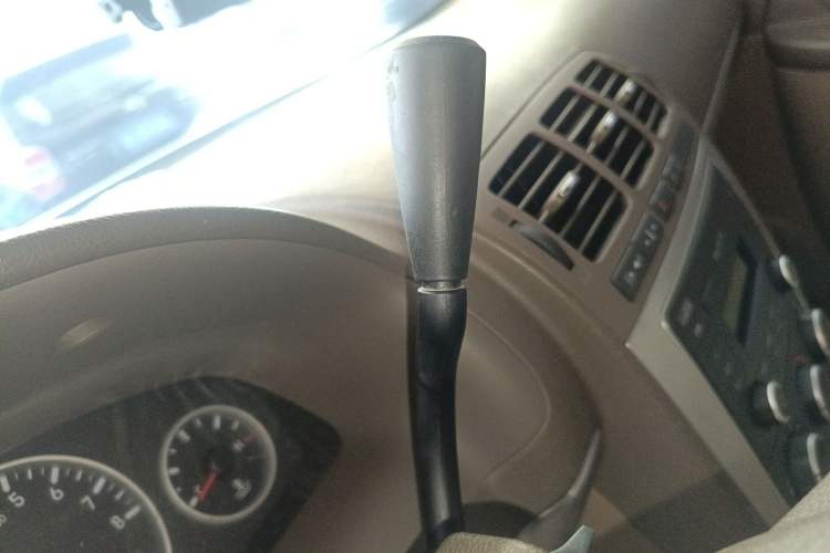 Used Buick GL8 2014 2.4L Classic Edition