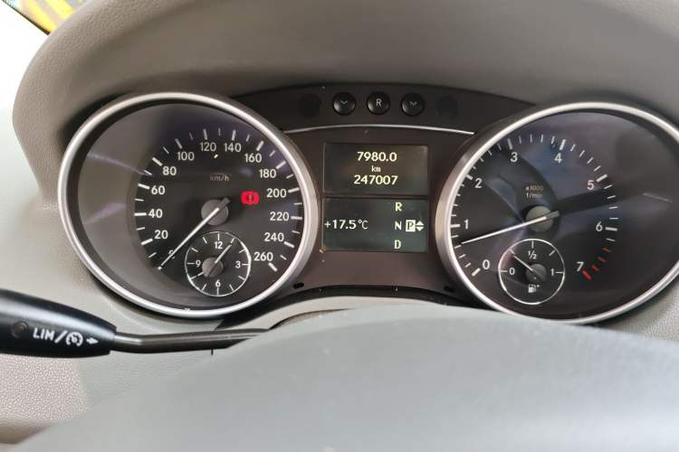 Used Mercedes-Benz M-Class 2010 ML 350 4MATIC Luxury Model