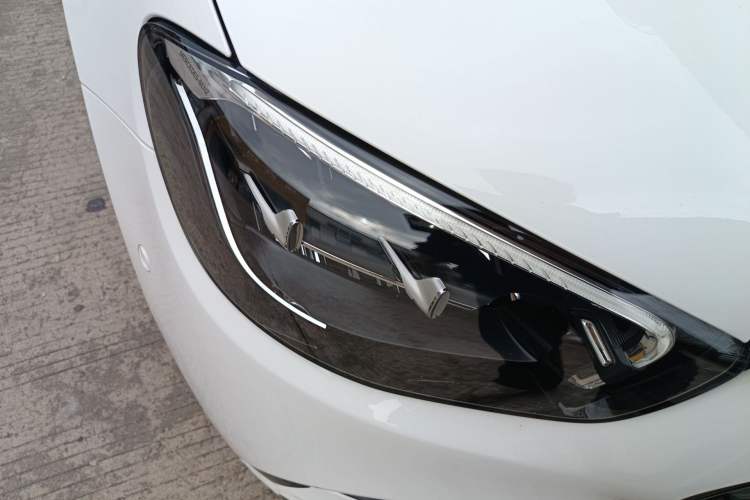 Used Mercedes-Benz E-Class 2021 Facelift E 260 Coupe
