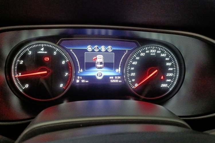 Used Hongqi H5 2022 Classic Model 1.5T DCT Flagship Edition
