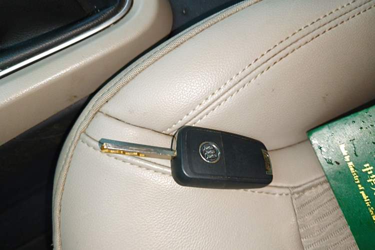 Used Buick GT 2017 15N Manual Elite Version Vehicle Key