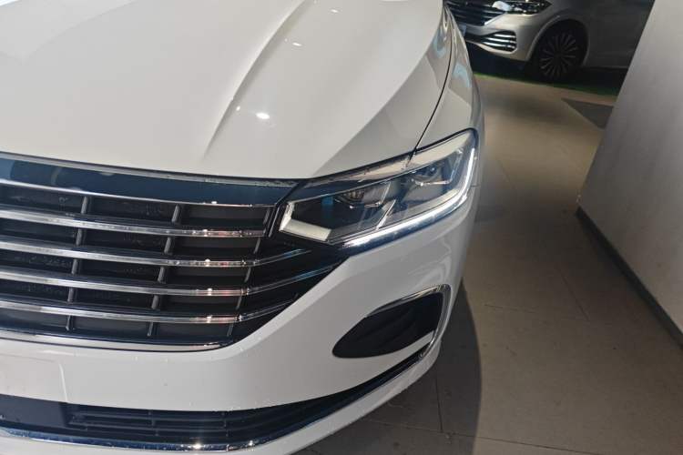 Used Volkswagen Lavida 2024 1.5L Automatic 5 Million Edition
