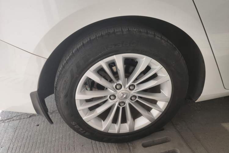 Used Baojun RC-5 2020 1.5T CVT Smart Luxury Edition