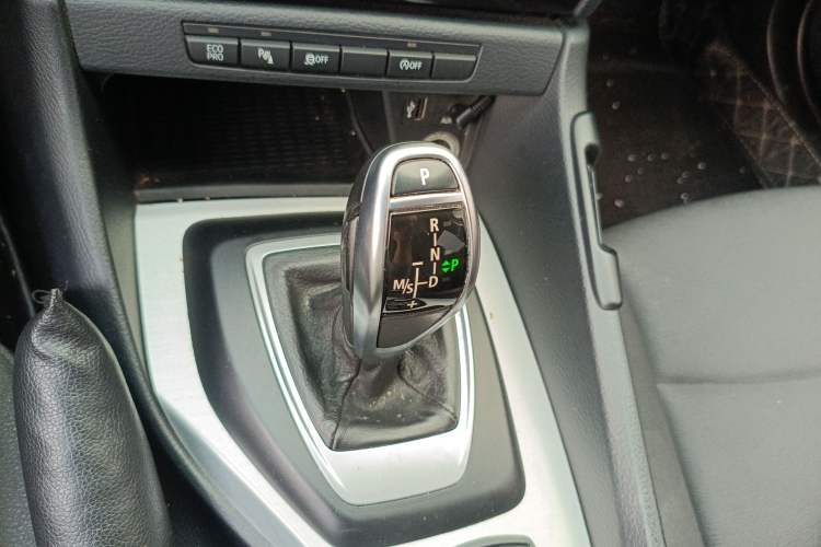 Used BMW X1 2014 sDrive18i Leading Model Gear Lever