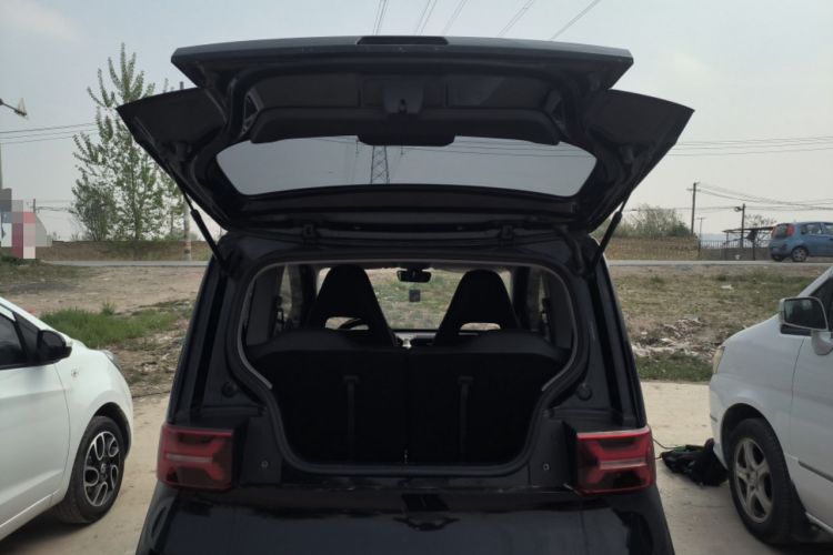 Used Wuling Hongguang MINIEV 2022 GAMEBOY 300km Enthusiast Model with Lithium Iron Phosphate Trunk