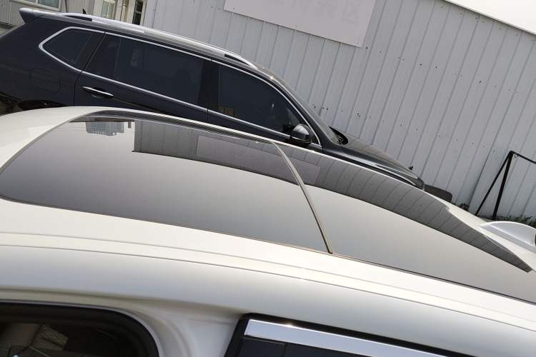 Used BMW 5 Series 2022 Second Facelift 530Li Leading Edition M Sport Package Roof