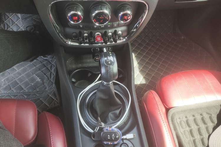 Used MINI Clubman 2016 Updated 1.5T COOPER Geek Edition