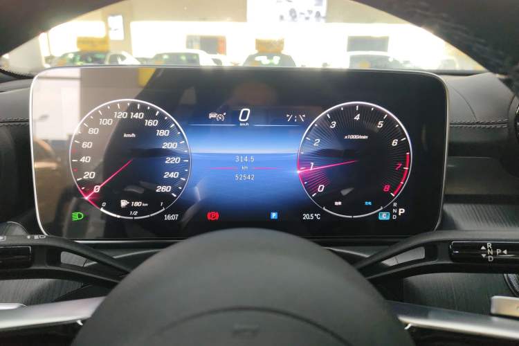 Used Mercedes-Benz C-Class 2023 Restyled C 260 L Sport Edition