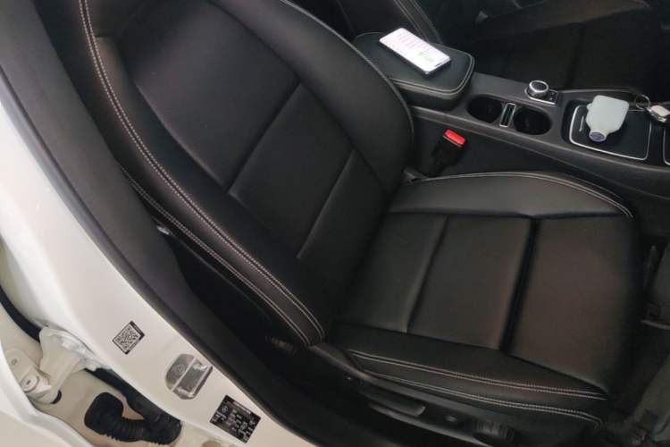 Used Mercedes-Benz GLA 2018 GLA 200 Fashion Model
