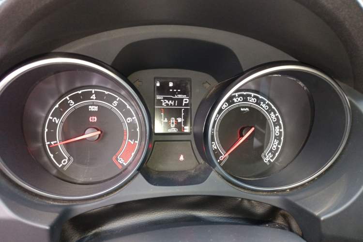 Used MG GT 2016 1.5L Automatic Value-Added Luxury Edition