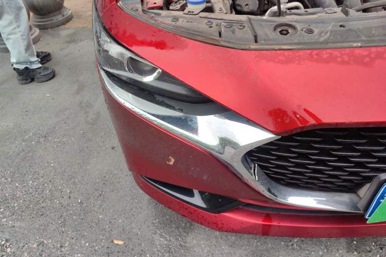 Used Mazda 3 Axela 2020 2.0L Automatic Zhiya Edition Right Front Headlight