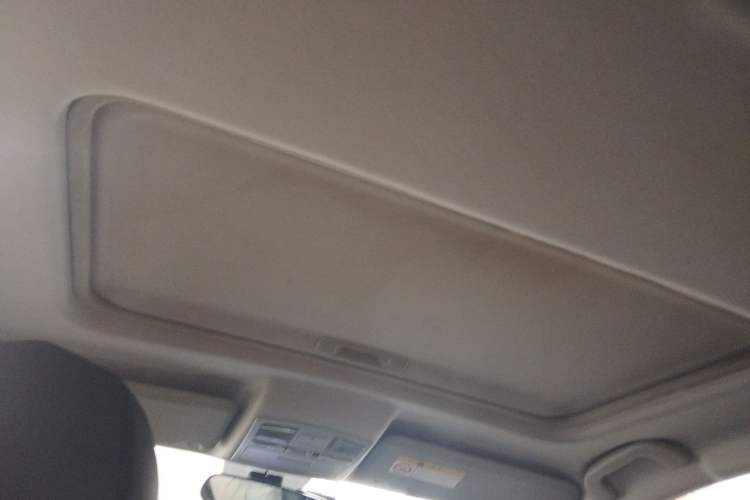 Used Bestune X80 2017 2.0L automatic Technology trim level Headliner