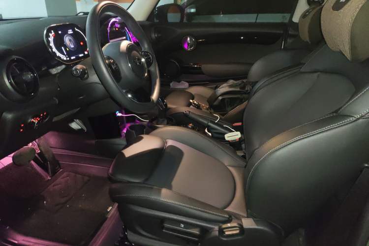 Used MINI 2021 1.5T COOPER Classic Edition
