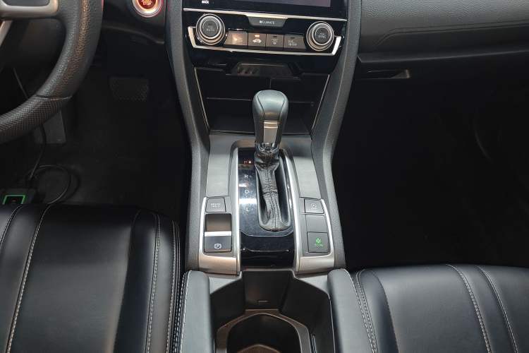 Used Honda Civic 2016 220TURBO CVT Luxury Edition