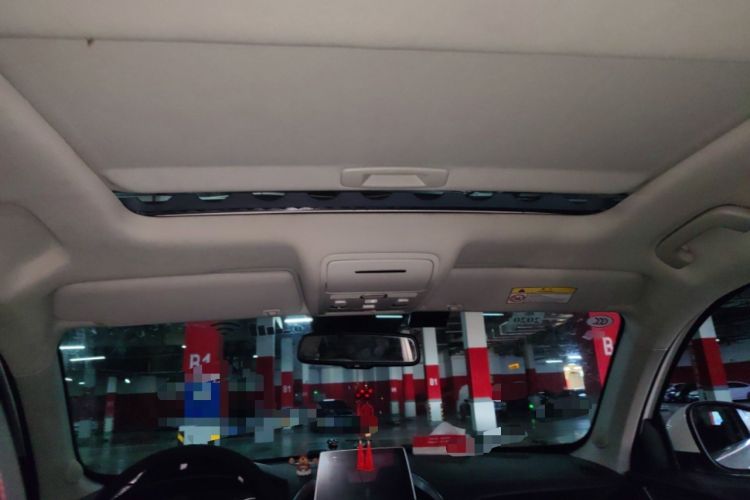 Used BORGWARD BX6 2018 28T Four-Wheel Drive GT Extreme Style Headliner