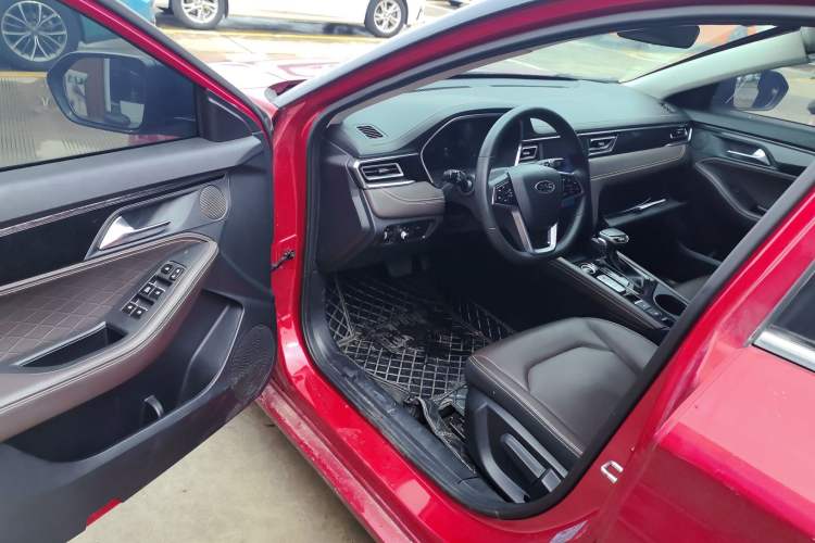 Used JAC J7 2020 1.5T CVT Beyond+ Trim