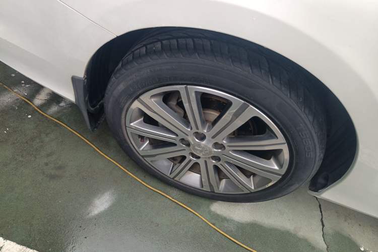 Used Peugeot 408 2016 1.6T Automatic Luxury Edition Right Rear Wheel Hub