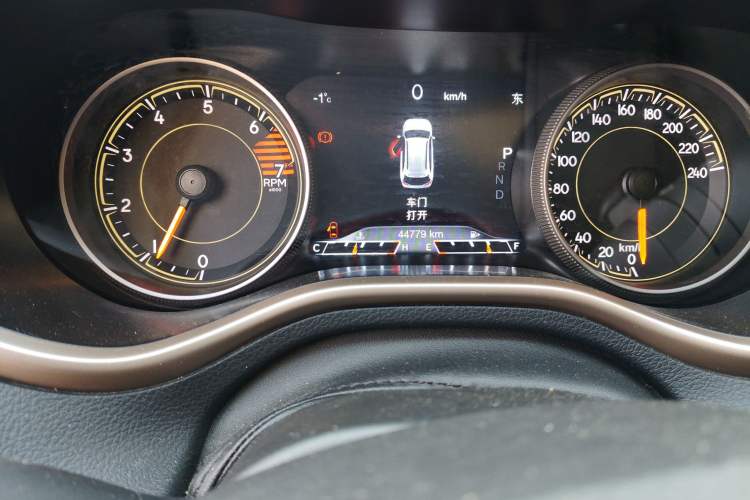 Used Jeep Cherokee 2017 2.0L Superior Edition