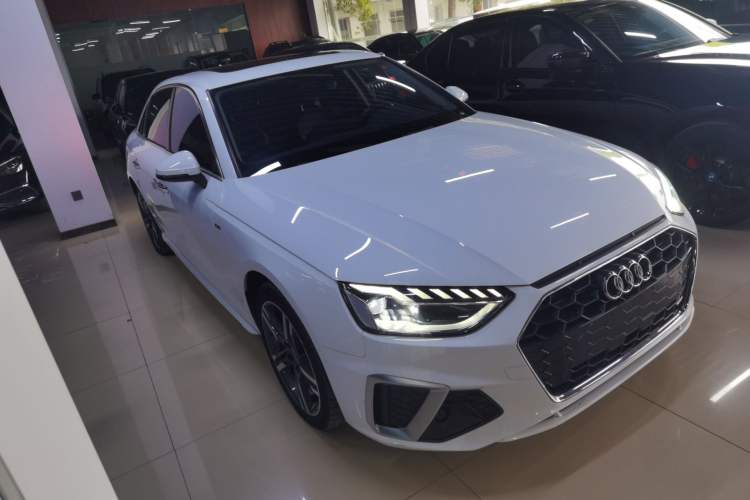 Used Audi A4L 2022 40 TFSI Fashion Dynamic Model Front Right 45 Deg