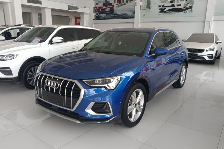 Used Audi Q3 2021 35 TFSI Fashionable and Elegant Model
