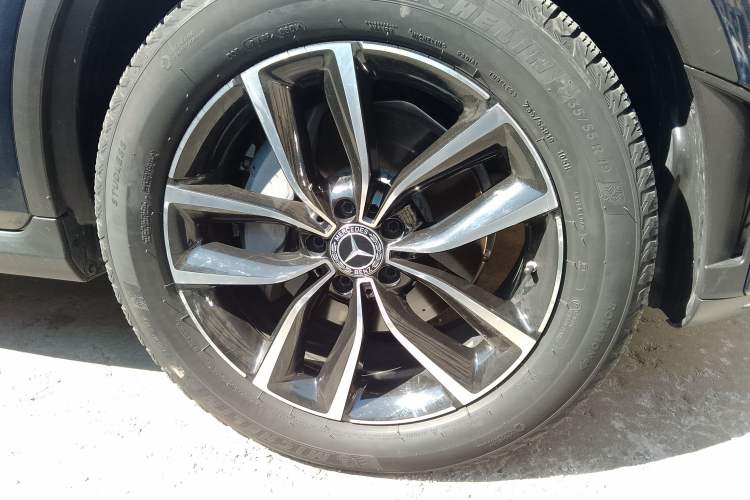 Used Mercedes-Benz GLC 2021 GLC 260 L 4MATIC Luxury Model Right Front Wheel Hub