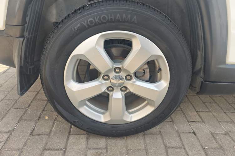 Used Jeep Compass 2017 200T Automatic Family Edition
