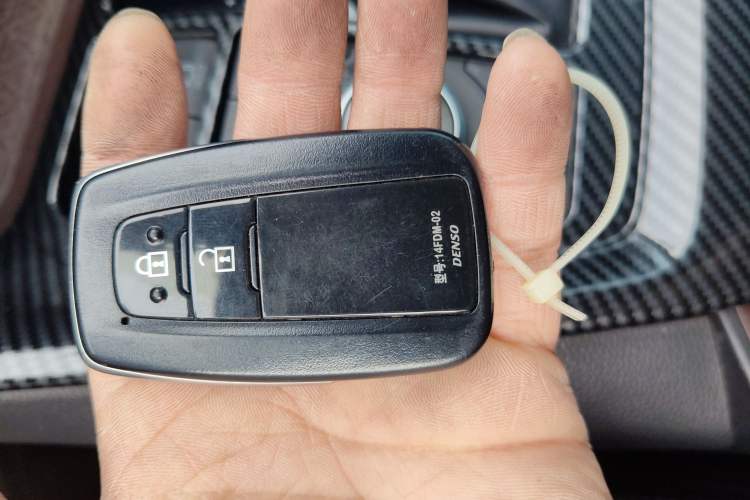 Used Toyota RAV4 2020 2.0L CVT Four-Wheel Drive Prestige Edition Interior 1