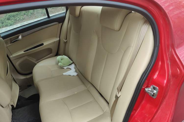 Used Roewe 350 2012 1.5L Automatic Smart Value Edition