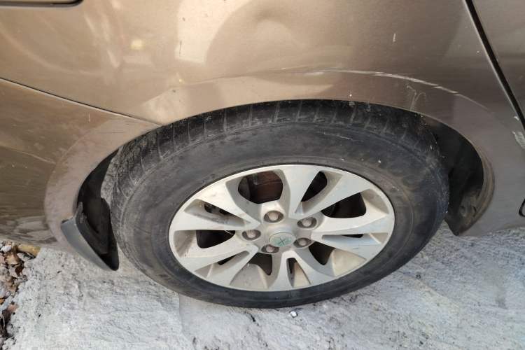 Used Soueast V5 Lingzhi 2015 Plus 1.5L Manual Smart Edition