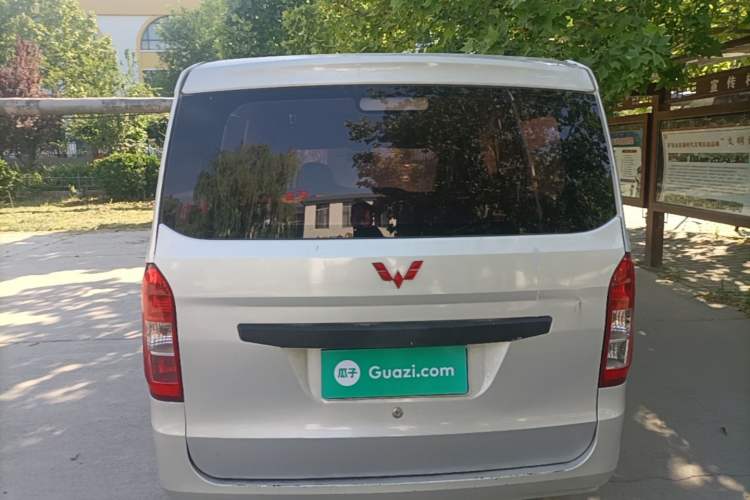 Used Wuling Rongguang V 2016 1.2L Practical Version
