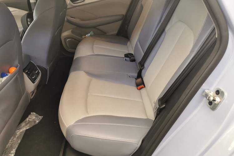 Used Rising ER6 2020 620 km Smart Edition
