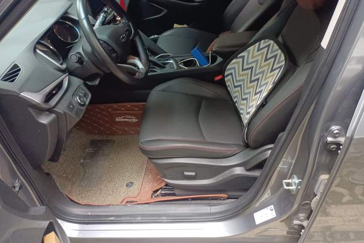 Used Chevrolet Orlando 2019 Redline 530T Automatic Enjoyment Version (5+2 Seating) China VI
