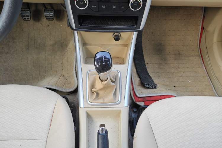 Used BAIC Senova D20 2015 Hatchback 1.3L Manual Leisure Edition
