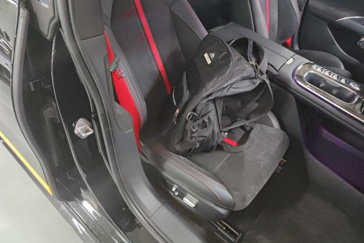 Used Xiaomi Auto SU7 Ultra 2025 Ultra Model Right Front Seat