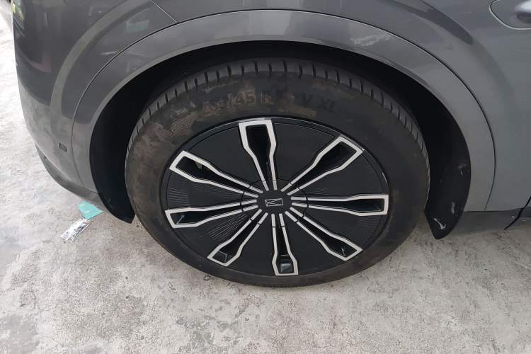 Used Avatr 07 2024 Max Extended-Range Edition
