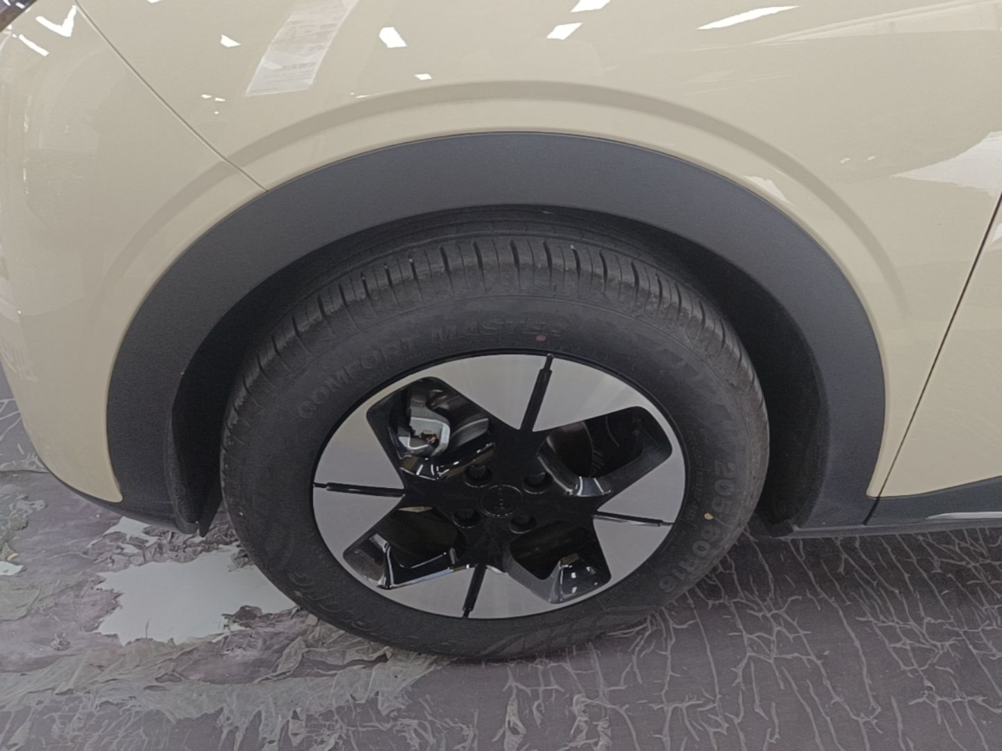 Geely Galaxy Geome 2025 UP 410km Exploration+ Edition — снимка 10