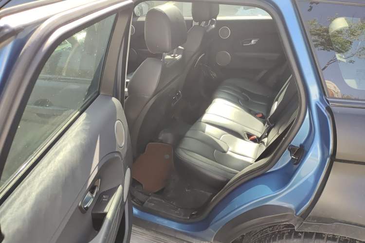 Used Land Rover Range Evoque 2015 2.0T Five-Door Zhiyao Edition
