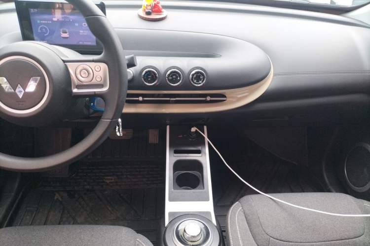 Used Wuling Bingo 2023 203km Light Edition Audio And AC Panel