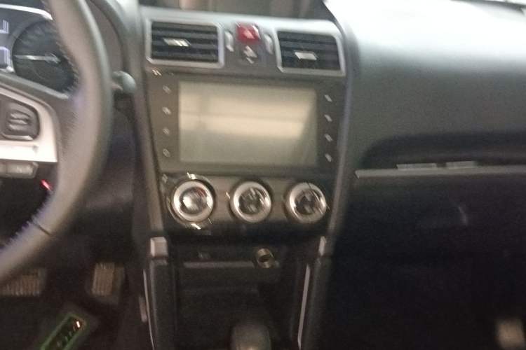 Used Subaru Forester 2018 2.0i Luxury Navigation Edition