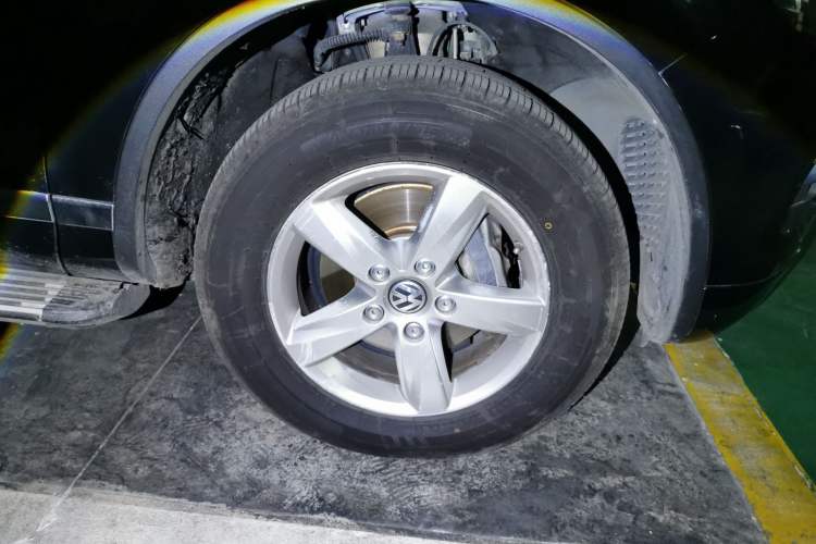 Used Volkswagen Touareg 2012 R-Line High-End Model
