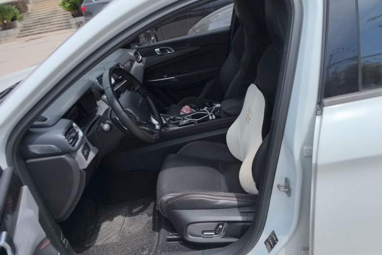 Used Lynk & Co 03 2019 2.0TD Automatic Trend Edition Left Front Seat