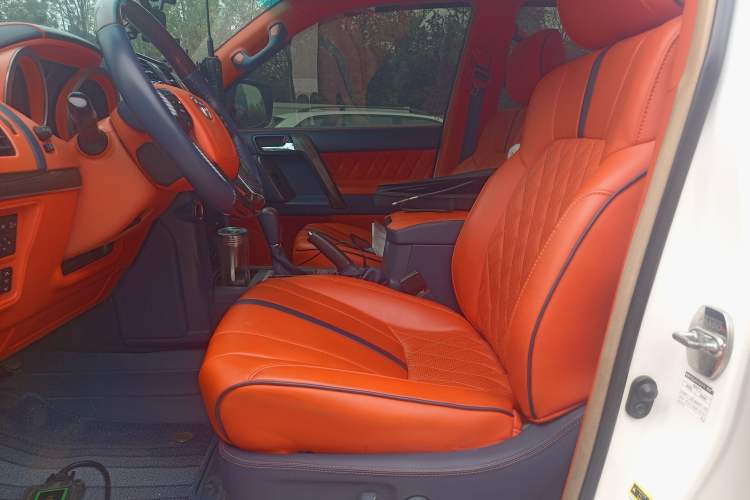 Used Toyota Prado 2010 4.0L Automatic TX-L Left Front Seat