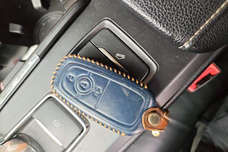 Used Ford Mondeo New Energy 2018 2.0 PHEV ZhiShang Trim Vehicle Key