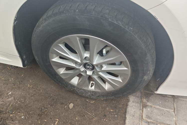 Used Toyota Corolla 2021 Dual-Engine 1.8L E-CVT Pioneer Edition
