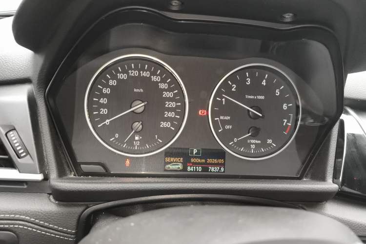 Used BMW 2 Series Gran Tourer 2015 218i Sports Design Package Instrument Cluster